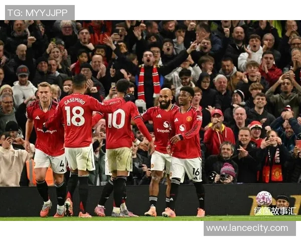 英超激战阿森纳逆转曼联补时绝杀引发全场狂欢与转会传闻热议