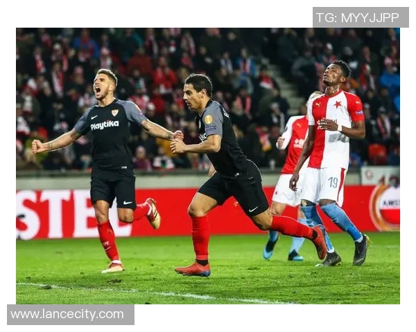 欧联杯惊天逆转里昂主场狂胜AC米兰引发转会热议