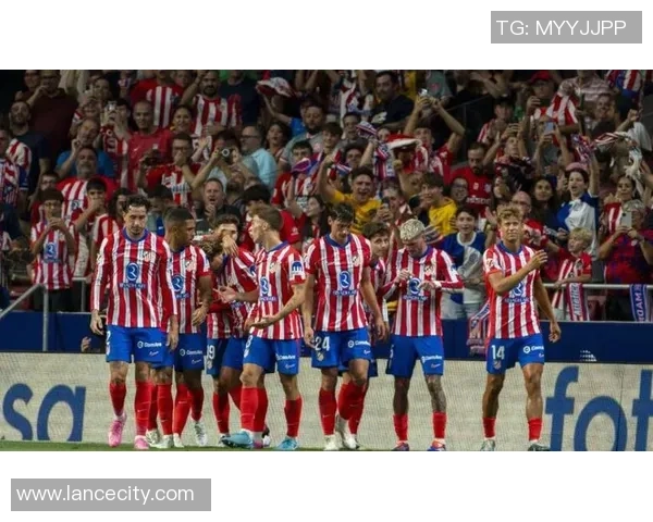 足总杯惊现冷门拜仁与巴萨激战成平局引发全场震动