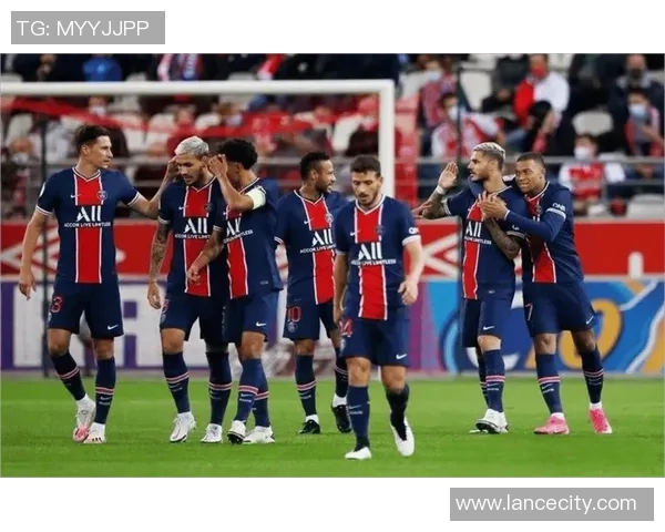 西甲震撼战役波尔图狂胜巴黎圣日耳曼创历史冷门引发全场沸腾